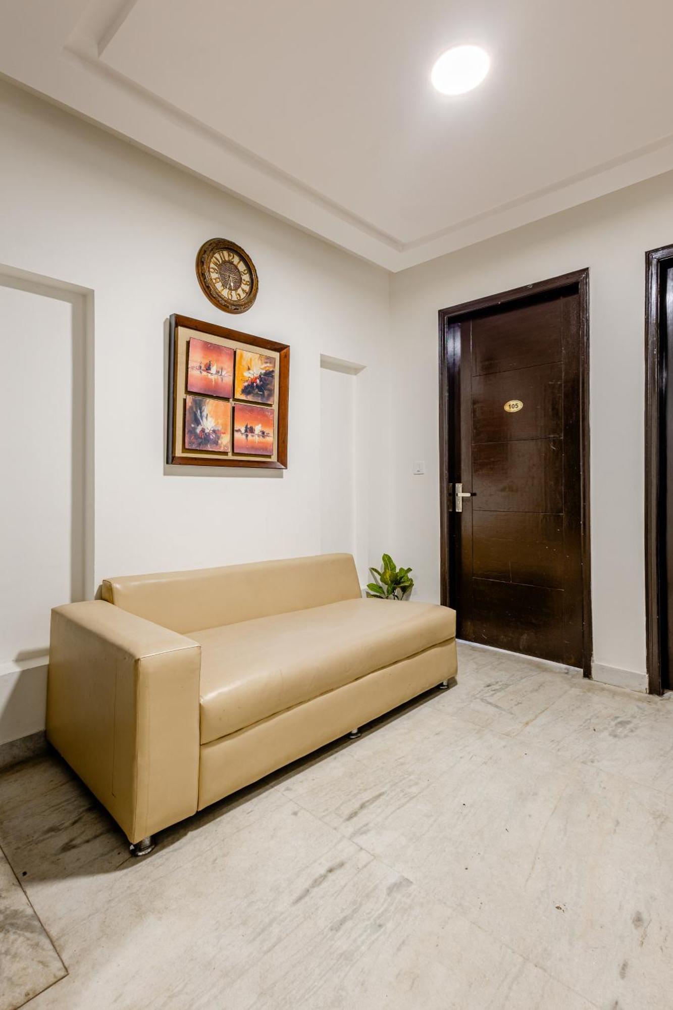 Lime Tree Service Apartment Golf Course Road, Gurgaon Exterior photo