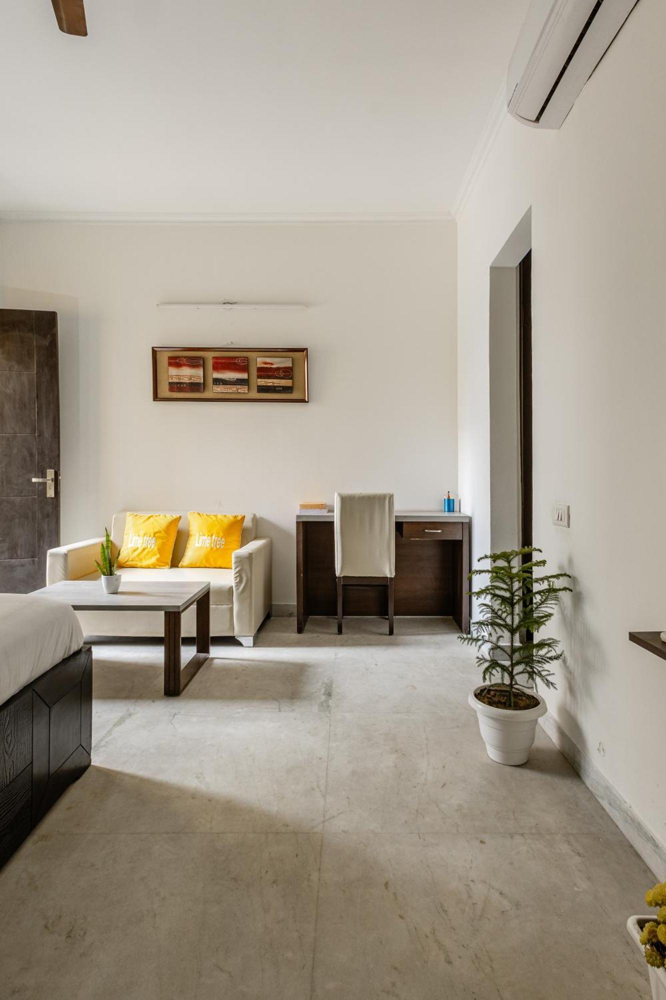 Lime Tree Service Apartment Golf Course Road, Gurgaon Exterior photo