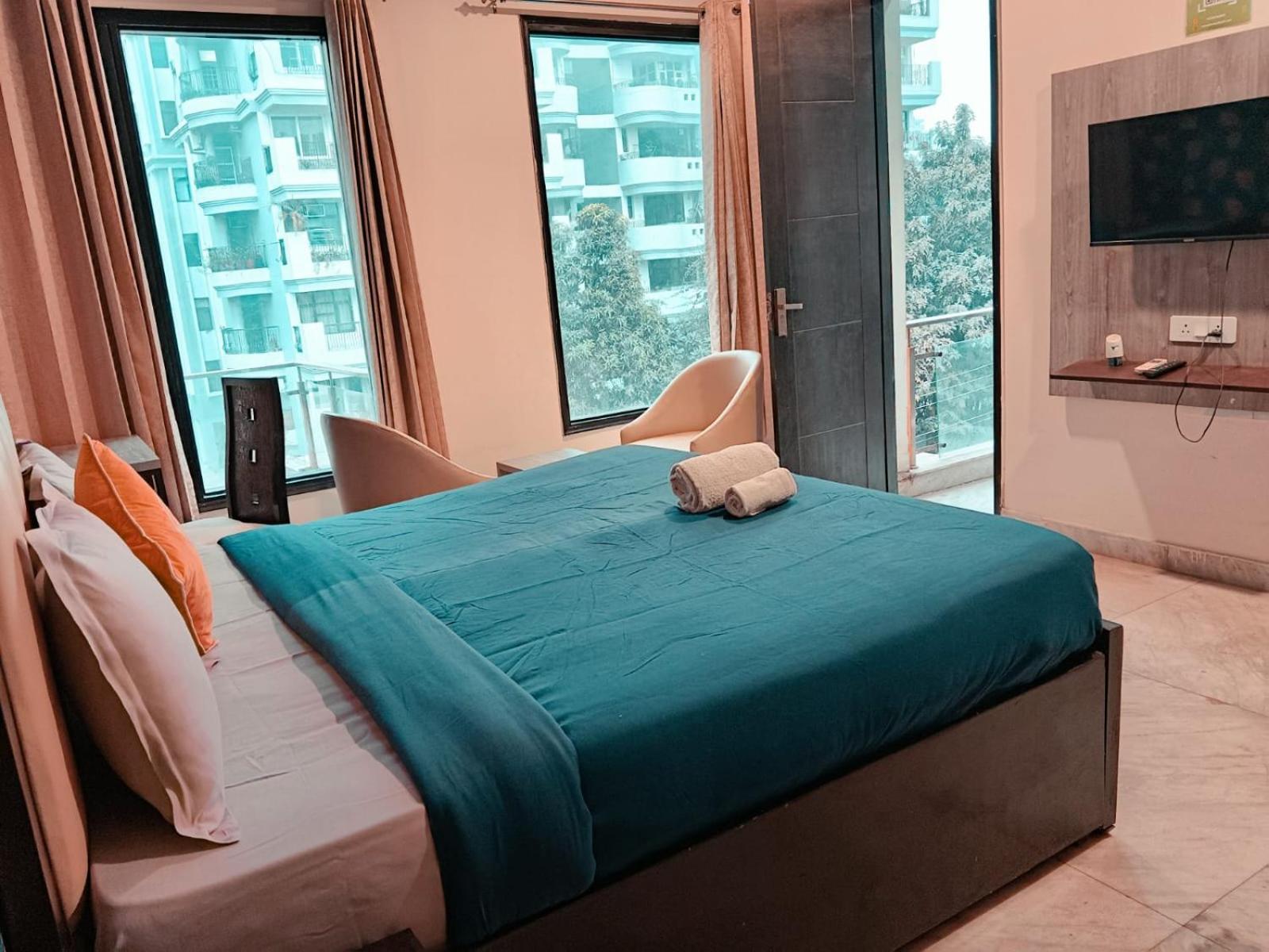 Lime Tree Service Apartment Golf Course Road, Gurgaon Exterior photo